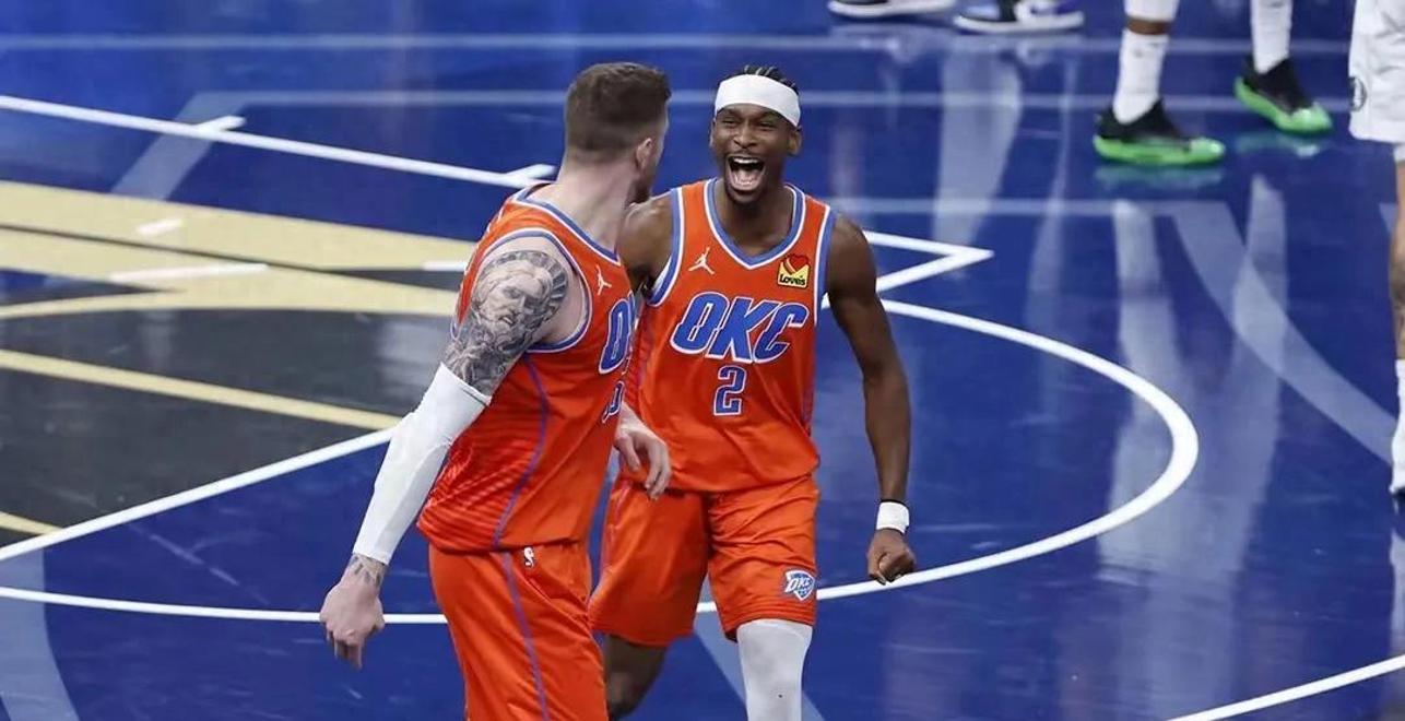 热门球队势不可挡，稳坐联赛榜首