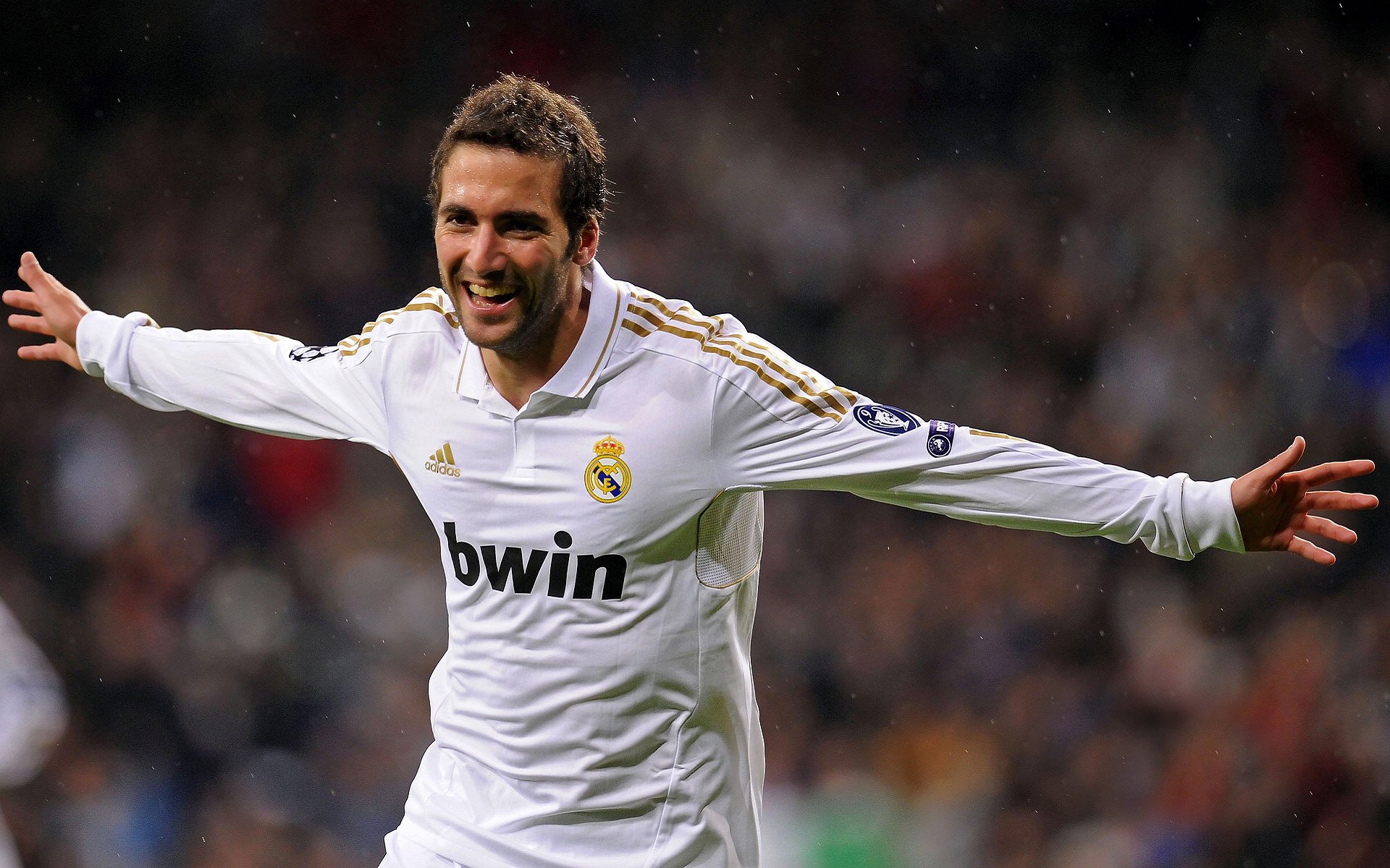 唯一性之战，贝蒂斯式坚韧与巴雷拉式接管—从玻利维亚高原到西决生死场的胜利哲学